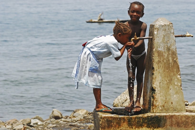 eau-potable-en-Afrique-e1452001282938